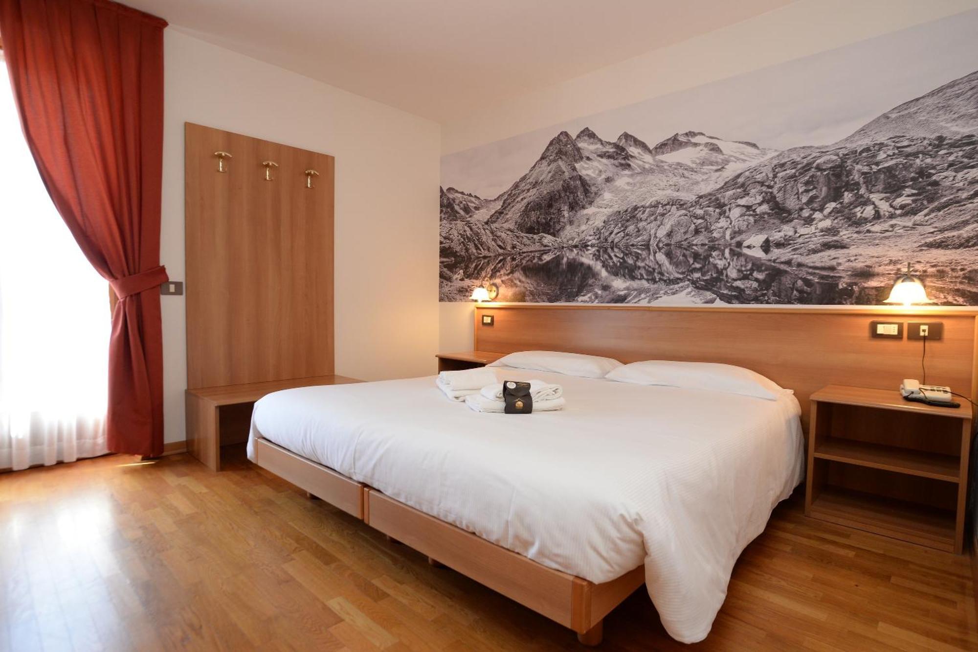 Park Residence Imperator Carisolo Ngoại thất bức ảnh