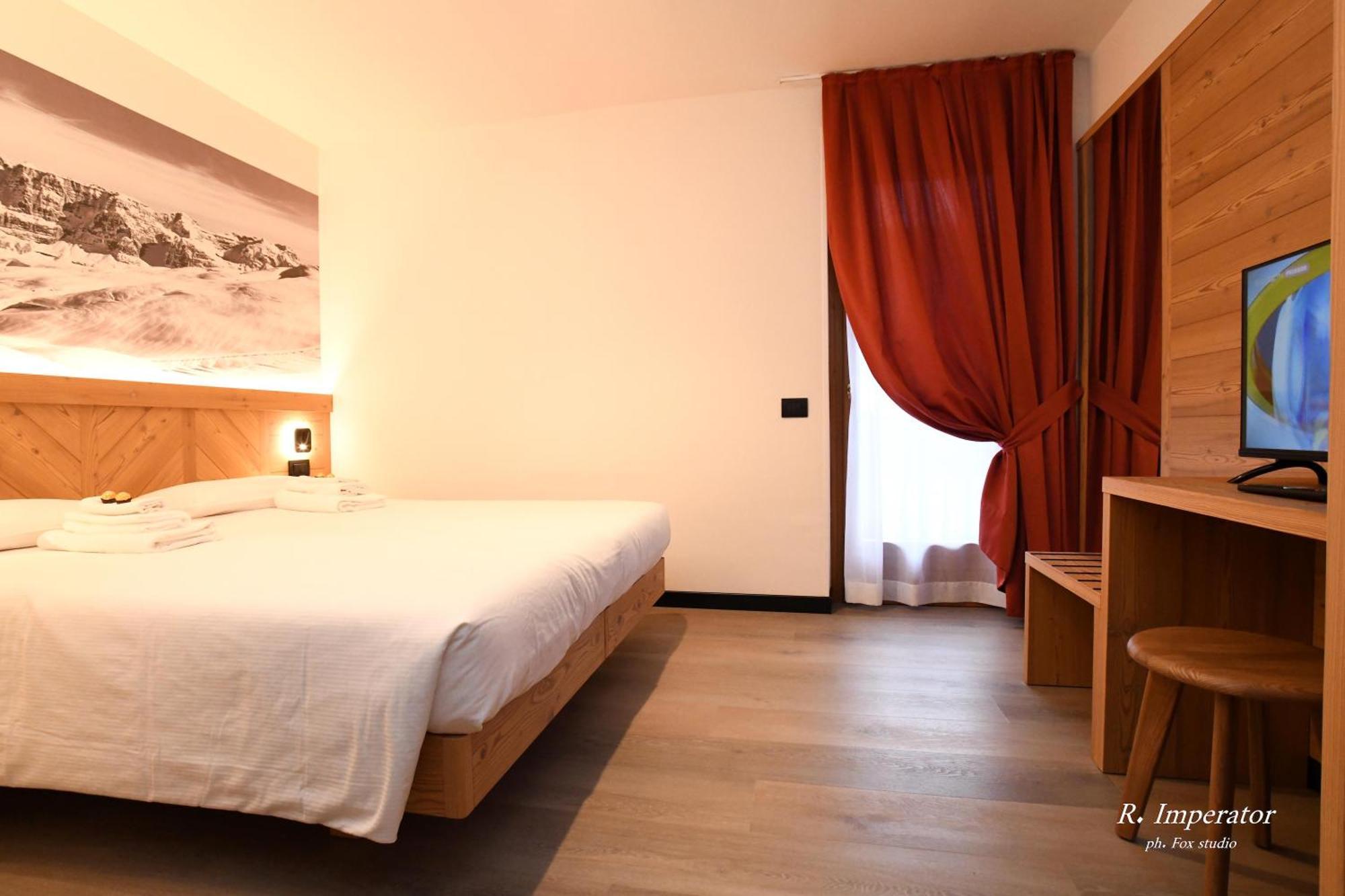 Park Residence Imperator Carisolo Ngoại thất bức ảnh